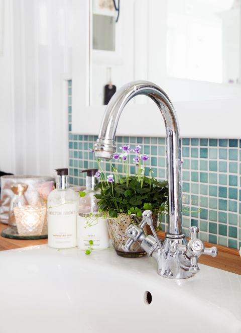 You might think that after washing your hands, or the dishes, your sink's basin would be as clean as can be. Au contraire, you actually leave behind grime and bacteria that sticks to the basin's walls. If you're serious about being clean, Forte says you should use an eraser-type sponge (like Mr. Clean Magic Eraser) to remove marks, then sanitize by plugging the drain, filling the basin with warm water, and swishing a tablespoon of bleach around. Let it sit for five minutes, then rinse and air dry.